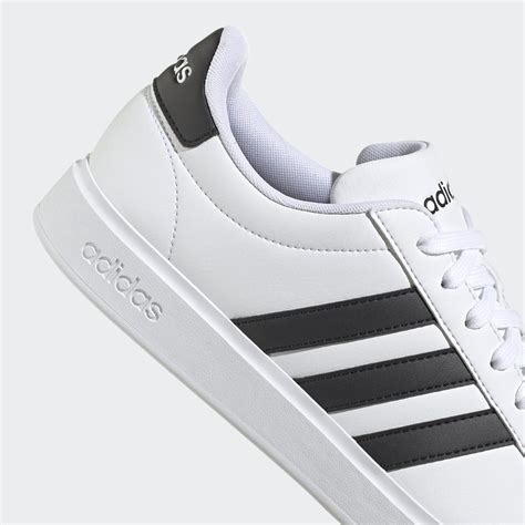 Adidas grand court shoes